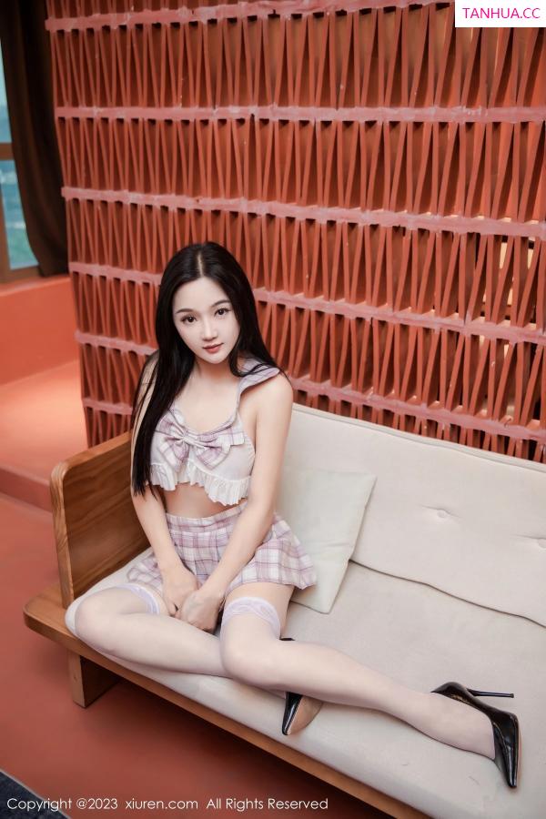   [XiuRen]高清写真图 2023.05.15 No.6733 慕嫣然Lancy 新人美臀第4张图片